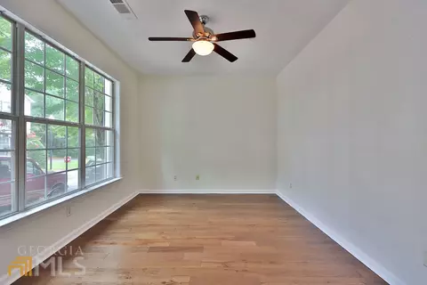 160 Riverstone Commons Cir, Canton, GA 30114 photo 5