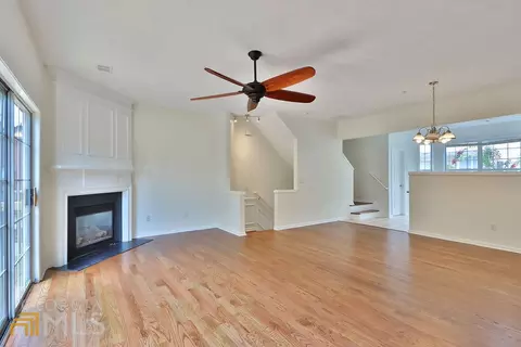 160 Riverstone Commons Cir, Canton, GA 30114 photo 12