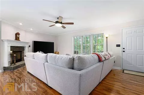 175 Winooki Dr, Canton, GA 30114 photo 4