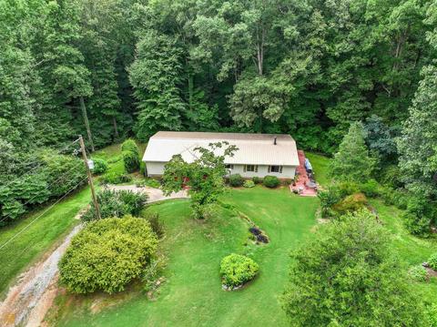 4388 E Hall Rd, Gainesville, GA 30507 photo 6
