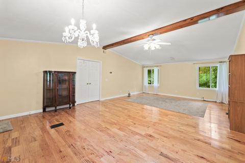 4388 E Hall Rd, Gainesville, GA 30507 photo 9