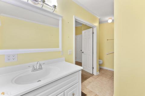 4388 E Hall Rd, Gainesville, GA 30507 photo 13