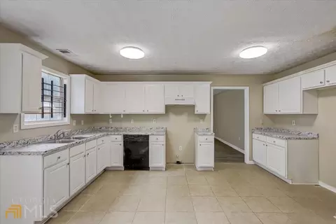 1001 Tara Bnd, Hampton, GA 30228 photo 13