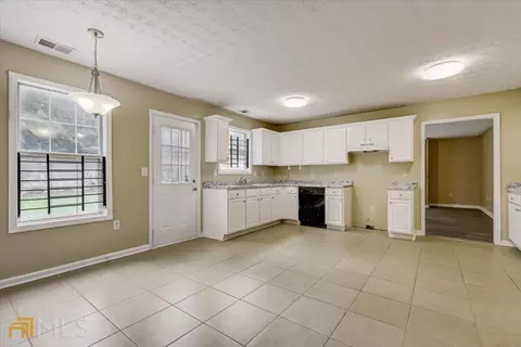 1001 Tara Bnd, Hampton, GA 30228 photo 12