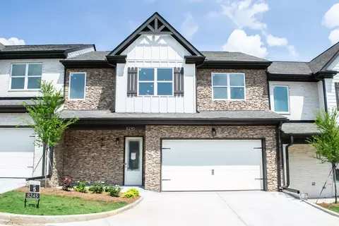 8245 Sonata Ln, Cumming, GA 30041