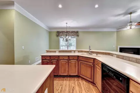 611 Hexham Ct, Suwanee, GA 30024 photo 20