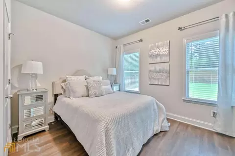 285 Stonecreek Pkwy, Covington, GA 30016 photo 5