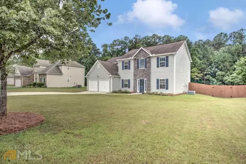 421 Ryoaks Dr, Hampton, GA 30228 photo 2