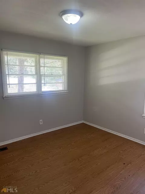 575 Shellnut Dr, Forest Park, GA 30297 photo 18