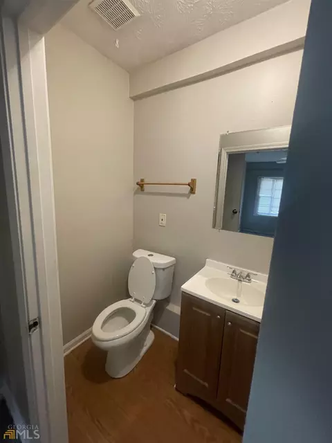 575 Shellnut Dr, Forest Park, GA 30297 photo 11