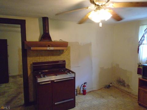 7 Ware St, Barnesville, GA 30204 photo 14