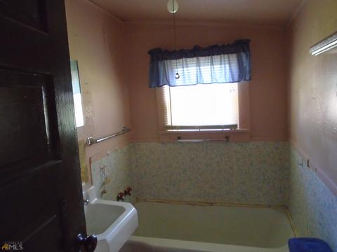 7 Ware St, Barnesville, GA 30204 photo 13