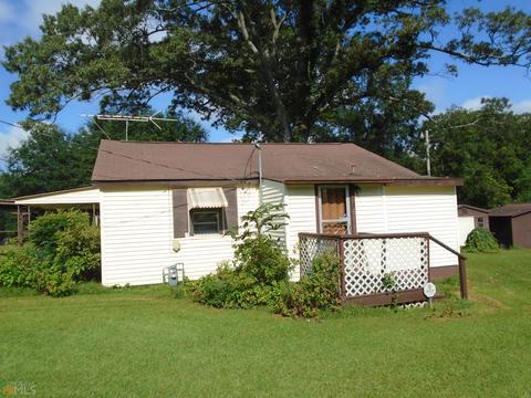 7 Ware St, Barnesville, GA 30204 photo 2