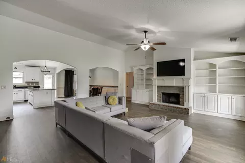 1433 Palmer Dr, Monroe, GA 30656 photo 6