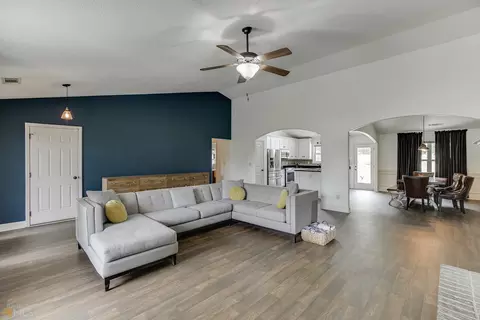 1433 Palmer Dr, Monroe, GA 30656 photo 9