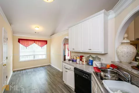 755 Baskins Cir, Winder, GA 30680 photo 13