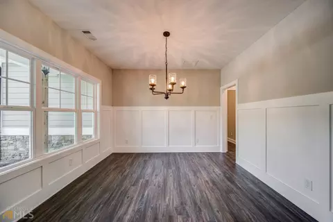 426 Spring Lake Hls, White, GA 30184 photo 4