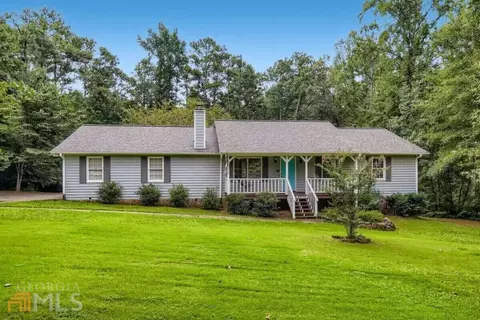 241 Deer Trace Dr, Mcdonough, GA 30253 photo 2