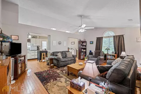 107 Rolling River Dr, Calhoun, GA 30701 photo 16