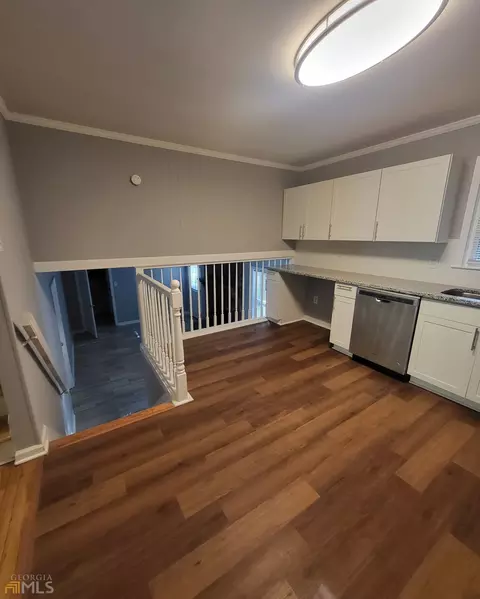 6583 Katie Ln, Morrow, GA 30260 photo 7