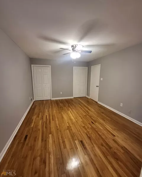 6583 Katie Ln, Morrow, GA 30260 photo 11
