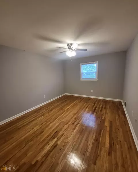 6583 Katie Ln, Morrow, GA 30260 photo 16