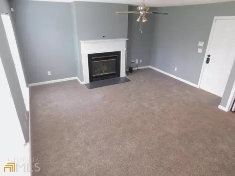 3377 Waggoner Trl, Rex, GA 30273 photo 10