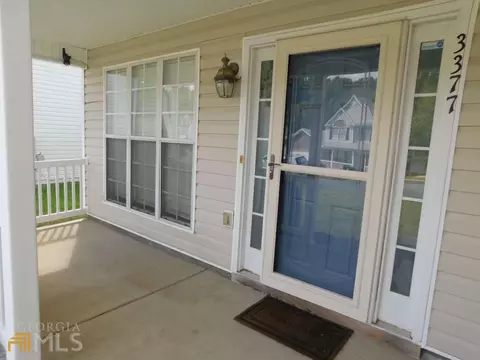 3377 Waggoner Trl, Rex, GA 30273 photo 2