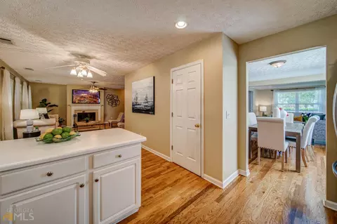 203 Picadilly Pl, Canton, GA 30114 photo 36