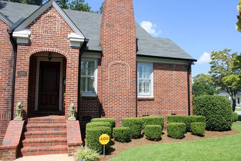 209 E 7th St, West Point, GA 31833 photo 5