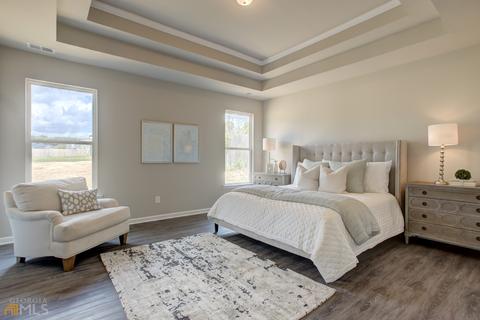 607 Dolly Dr, Forsyth, GA 31029 photo 4