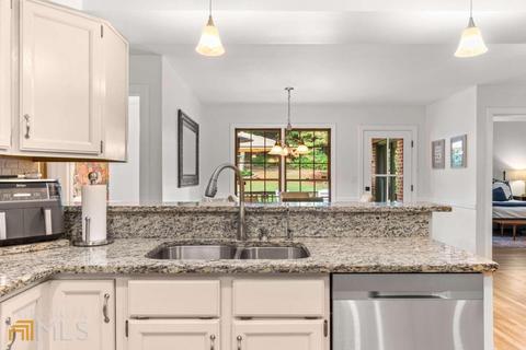 5380 Overbend Trl, Suwanee, GA 30024 photo 25