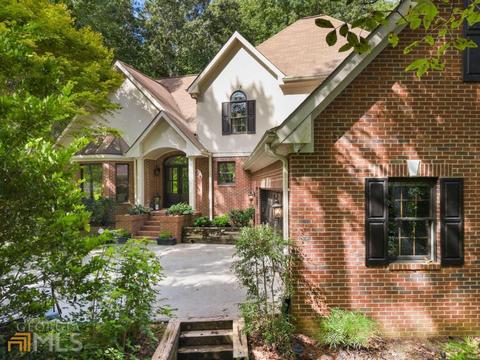 5380 Overbend Trl, Suwanee, GA 30024 photo 1