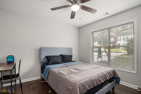 1364 Vine Cir, Mcdonough, GA 30253 photo 3