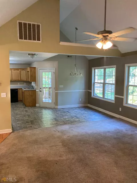 323 Talon Dr SE, Rydal, GA 30171 photo 5