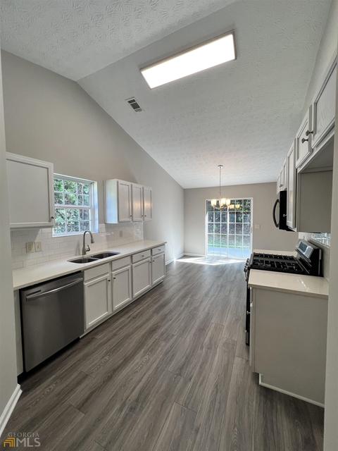 349 Baugh St, Commerce, GA 30529 photo 8