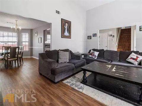 3581 Creekview Dr, Rex, GA 30273 photo 7