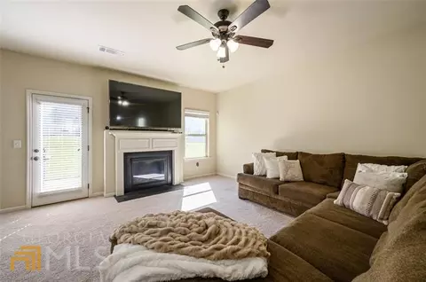 7626 Bowhead Ct, Fairburn, GA 30213 photo 10