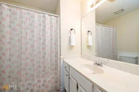 4180 E Meadow Dr, Duluth, GA 30096 photo 32