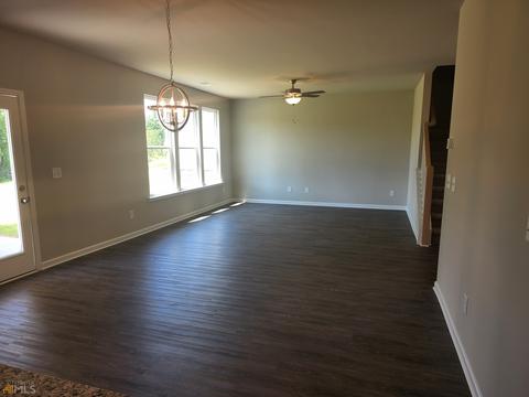 628 Dolly Dr, Forsyth, GA 31029 photo 3