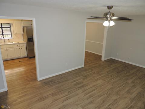 360 Redbud Dr, Barnesville, GA 30204 photo 14