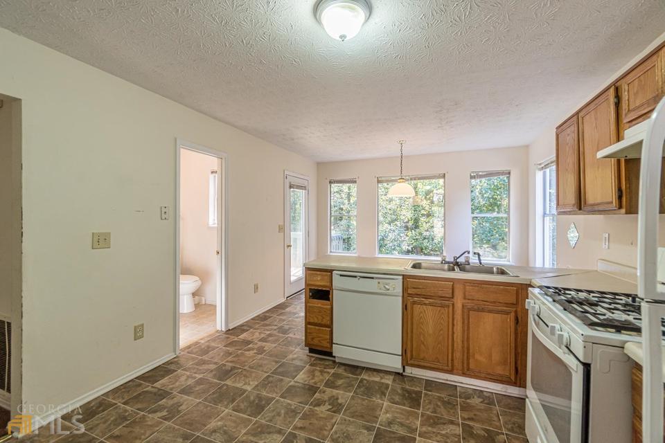  4903 Windsor Downs Dr, Decatur, GA 30035 photo 16