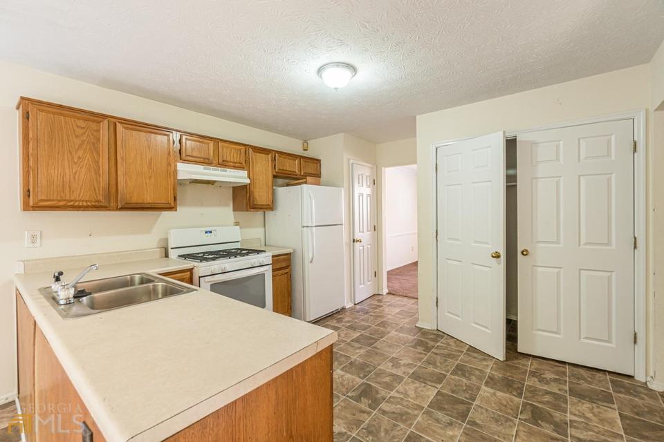  4903 Windsor Downs Dr, Decatur, GA 30035 photo 18