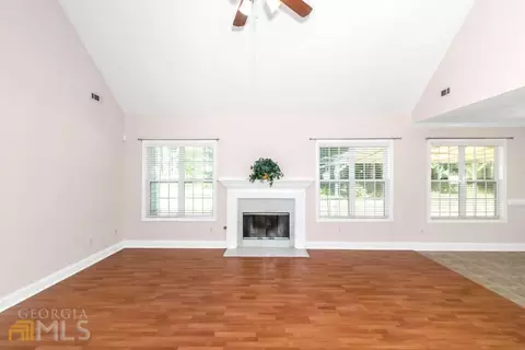 71 Oakmont Ct, Hampton, GA 30228 photo 8