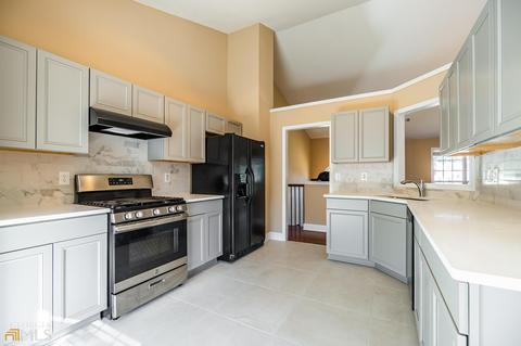 2557 Walking Path Ln, Dacula, GA 30019 photo 7
