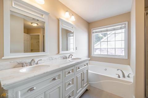 2557 Walking Path Ln, Dacula, GA 30019 photo 13