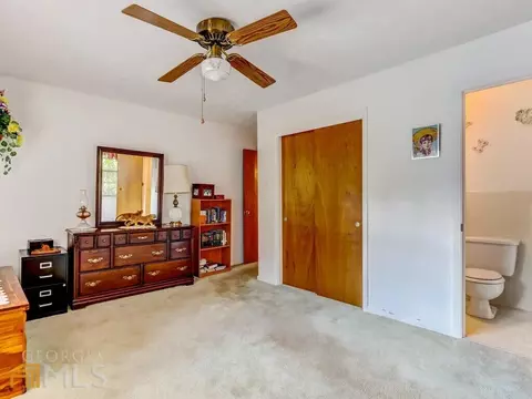 228 E Wright St, Winder, GA 30680 photo 21