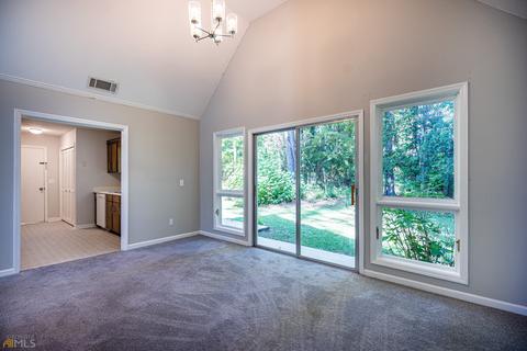 111 Hazel Way, Lagrange, GA 30241 photo 7