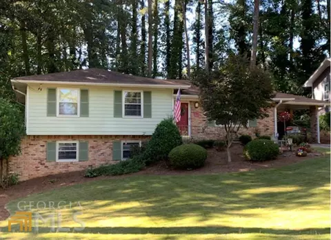 2722 Frontier Ct, Chamblee, GA 30341 photo 1