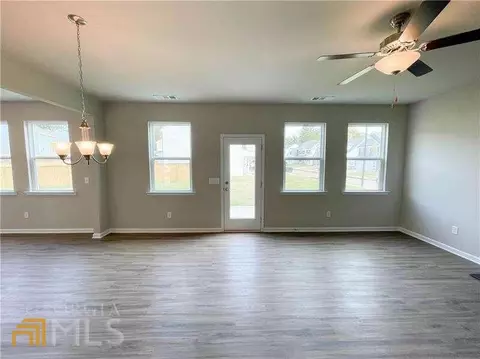565 Edgemore Rd, Canton, GA 30114 photo 10